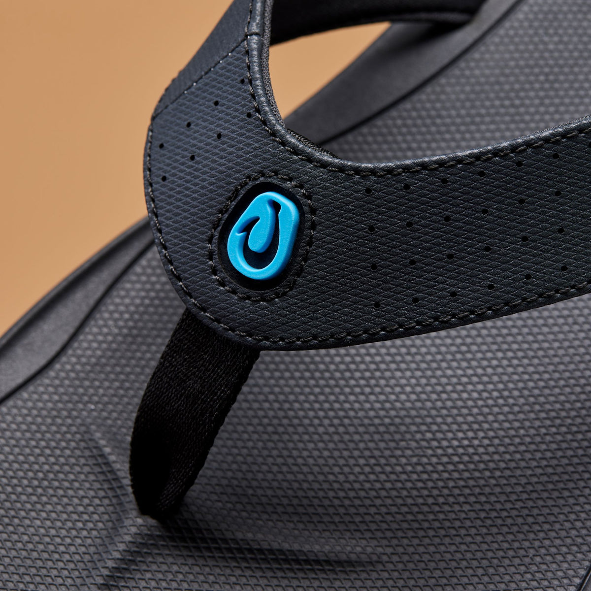 OluKai Ki‘i Men’s Water Ready Beach Sandals - Men