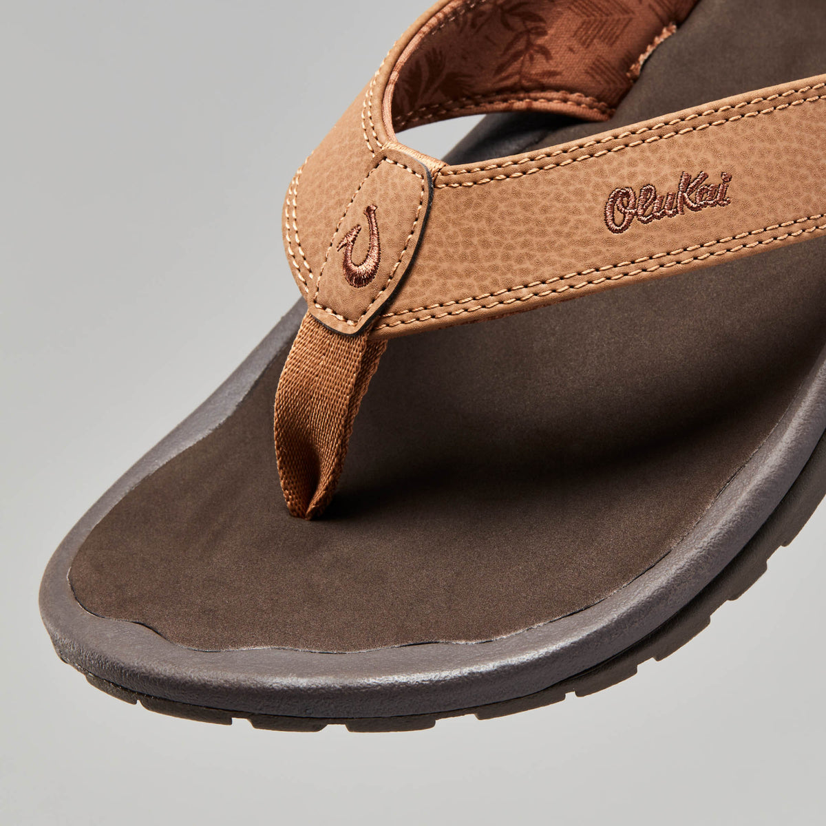 OluKai ‘Ohana Men's Best Selling Beach Sandals - Men