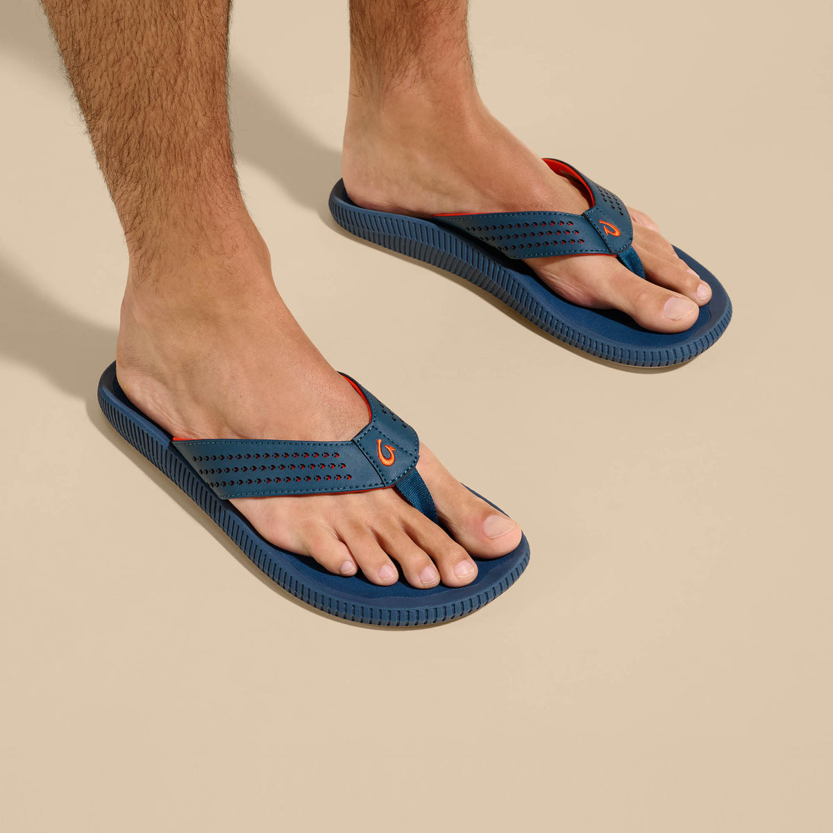 OluKai Ulele Men's Water-Ready Beach Sandals - Men