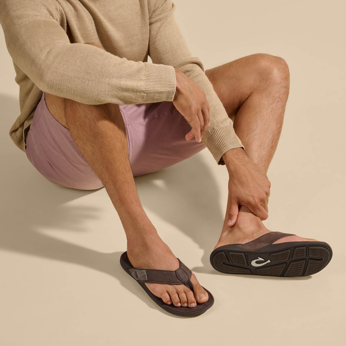 OluKai Tuahine Men's Waterproof Leather Beach Sandals - Men