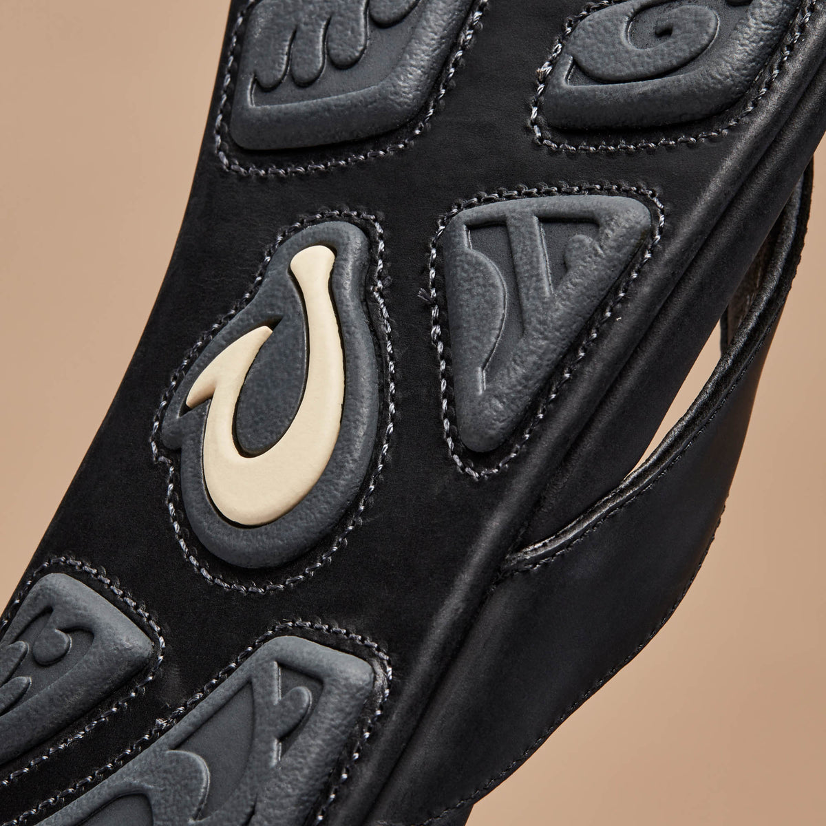 OluKai Mekila Men's Full-Grain Leather Beach Sandals - Men