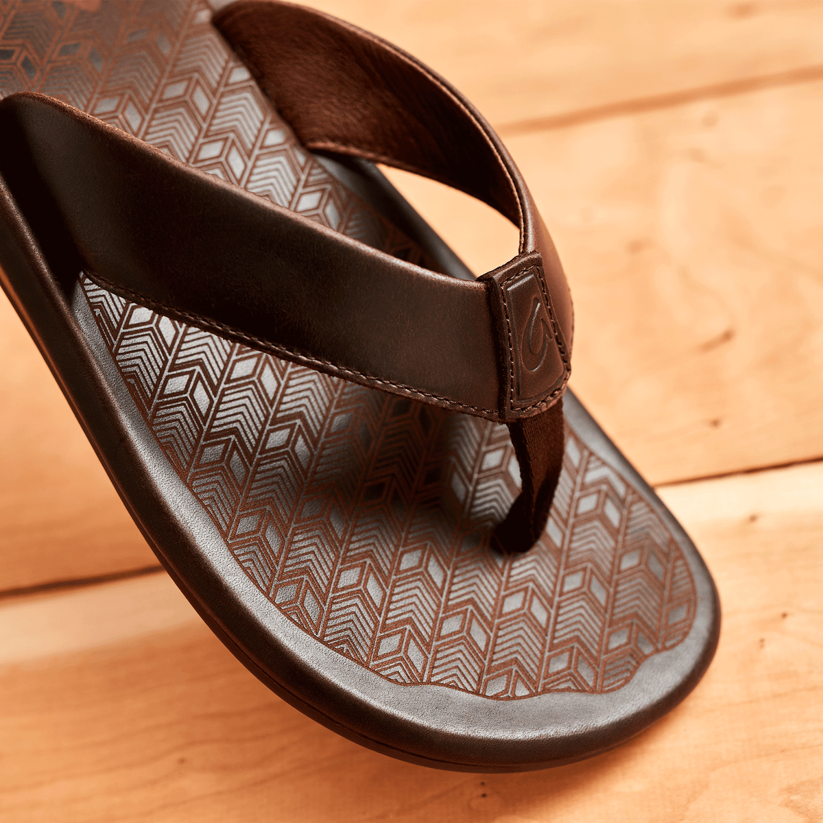 OluKai ‘Ilikai Men‘s Leather Beach Sandals - Men