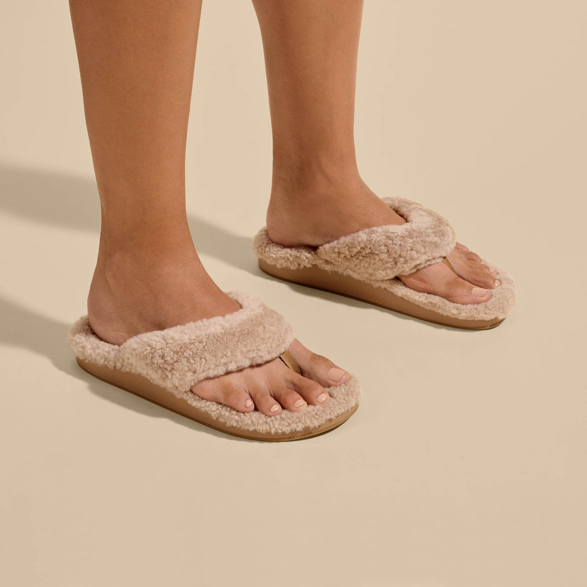 OluKai Kīpe'a Heu Women‘s Flip Flop Slippers - Women
