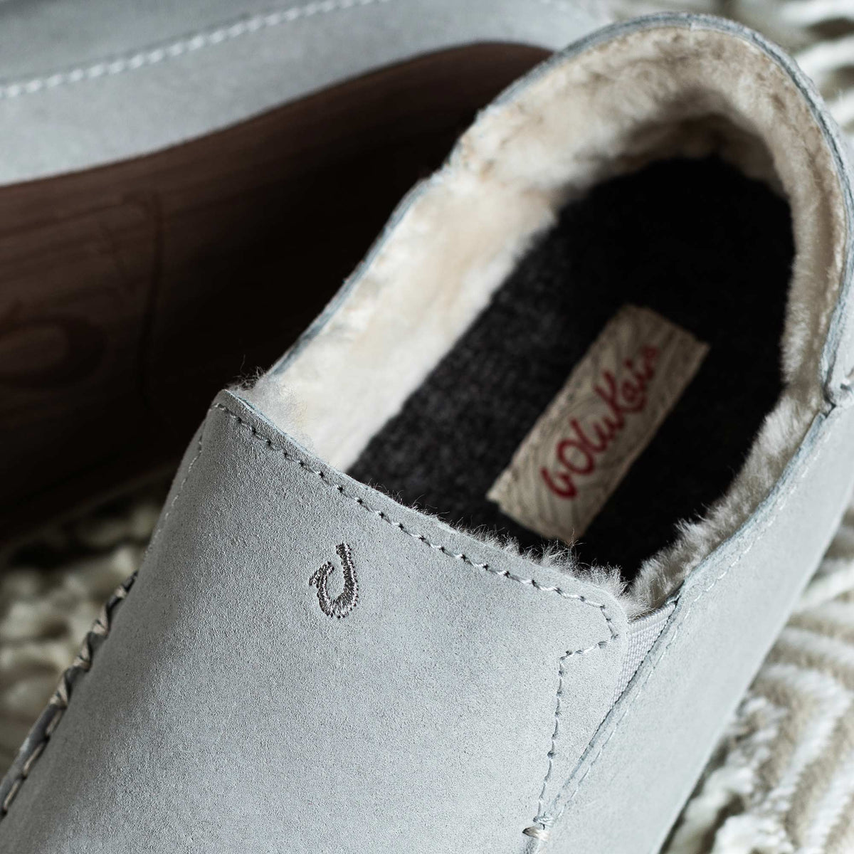 OluKai Nohea Women's Leather Slippers - Women