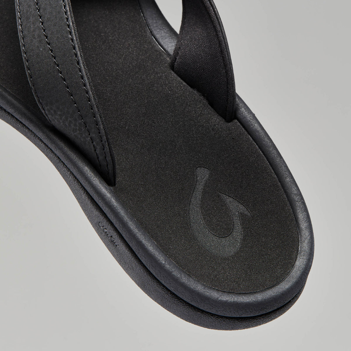 OluKai ‘Ohana Women's Best Selling Beach Sandals - Women