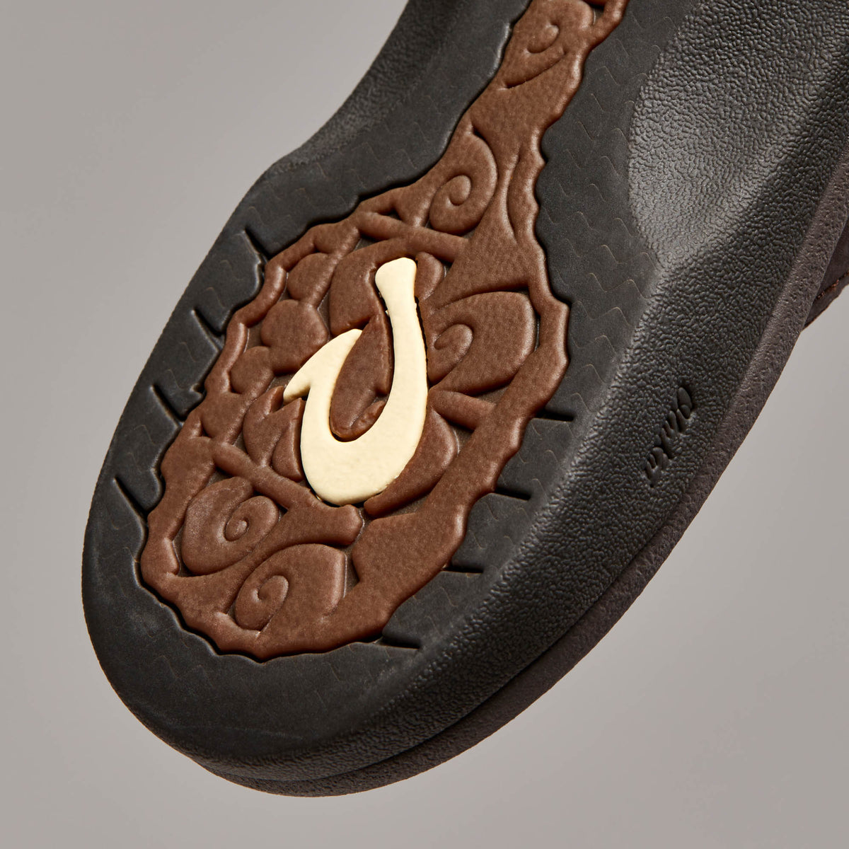 OluKai ‘Ohana Women's Best Selling Beach Sandals - Women