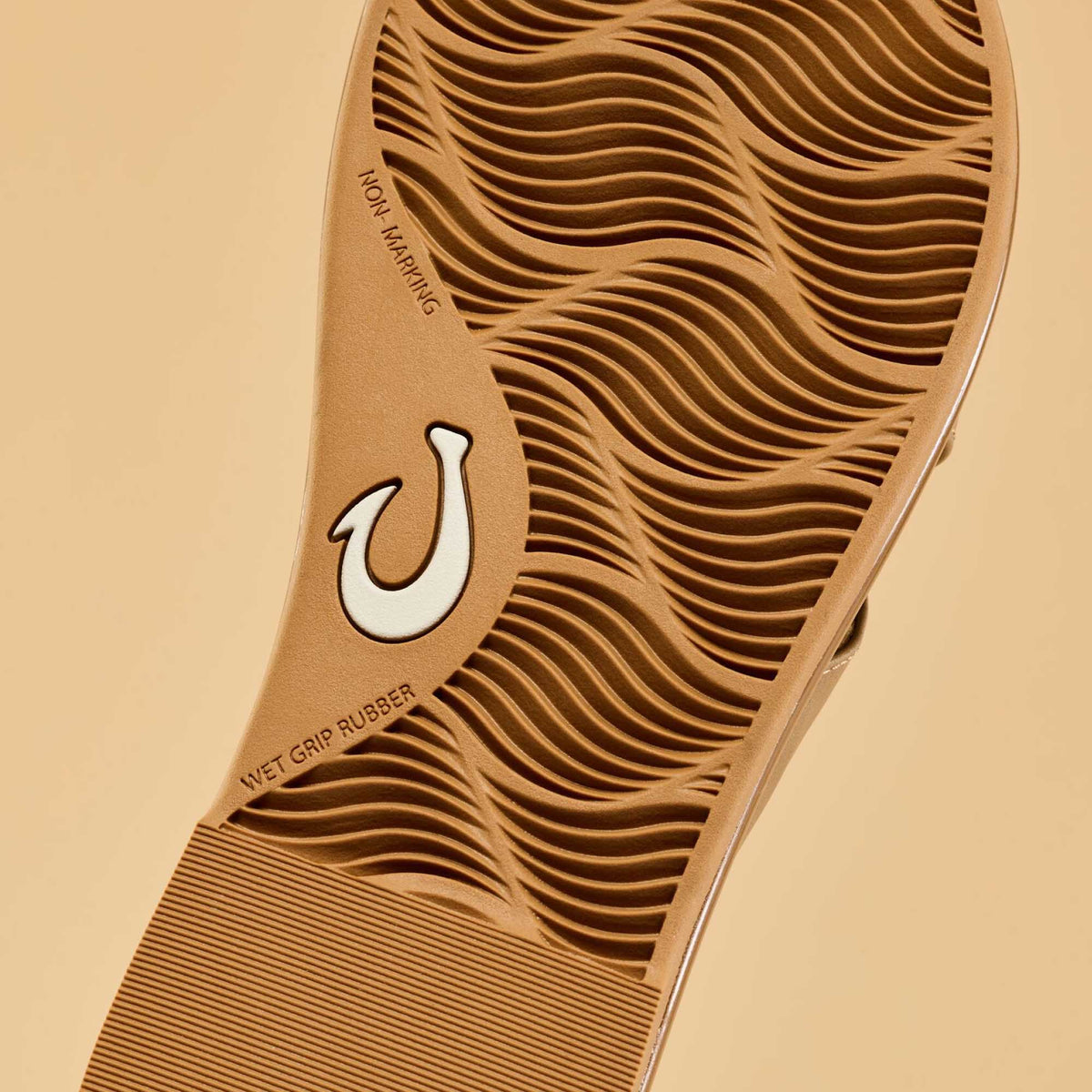 OluKai La‘i Slide Women’s Slide Beach Sandals - Women