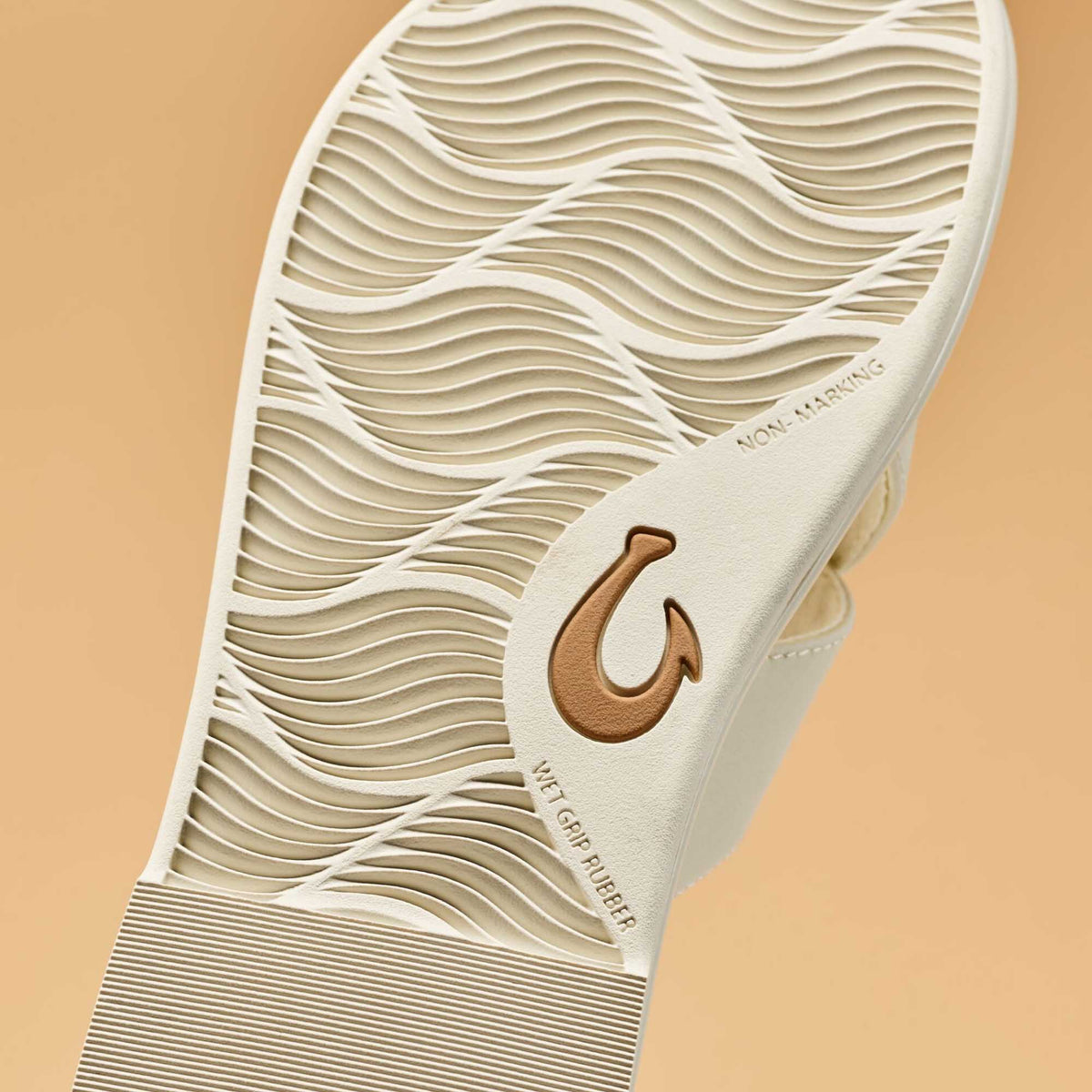 OluKai La‘i Slide Women’s Slide Beach Sandals - Women